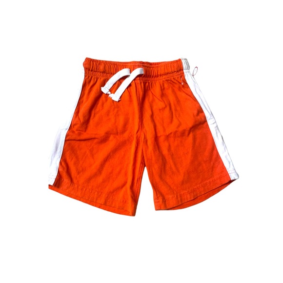 ✨BOYS ORANGE SHORTS✨ - Picture 1 of 6
